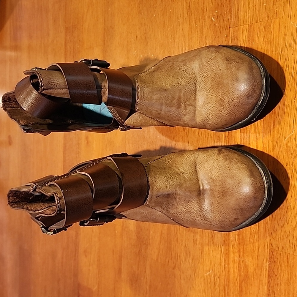 Brown Blowfish Booties